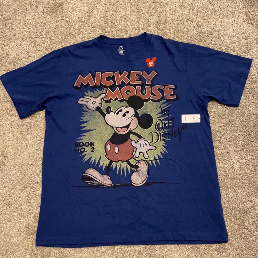 Disney Tee NWT Sz:Large